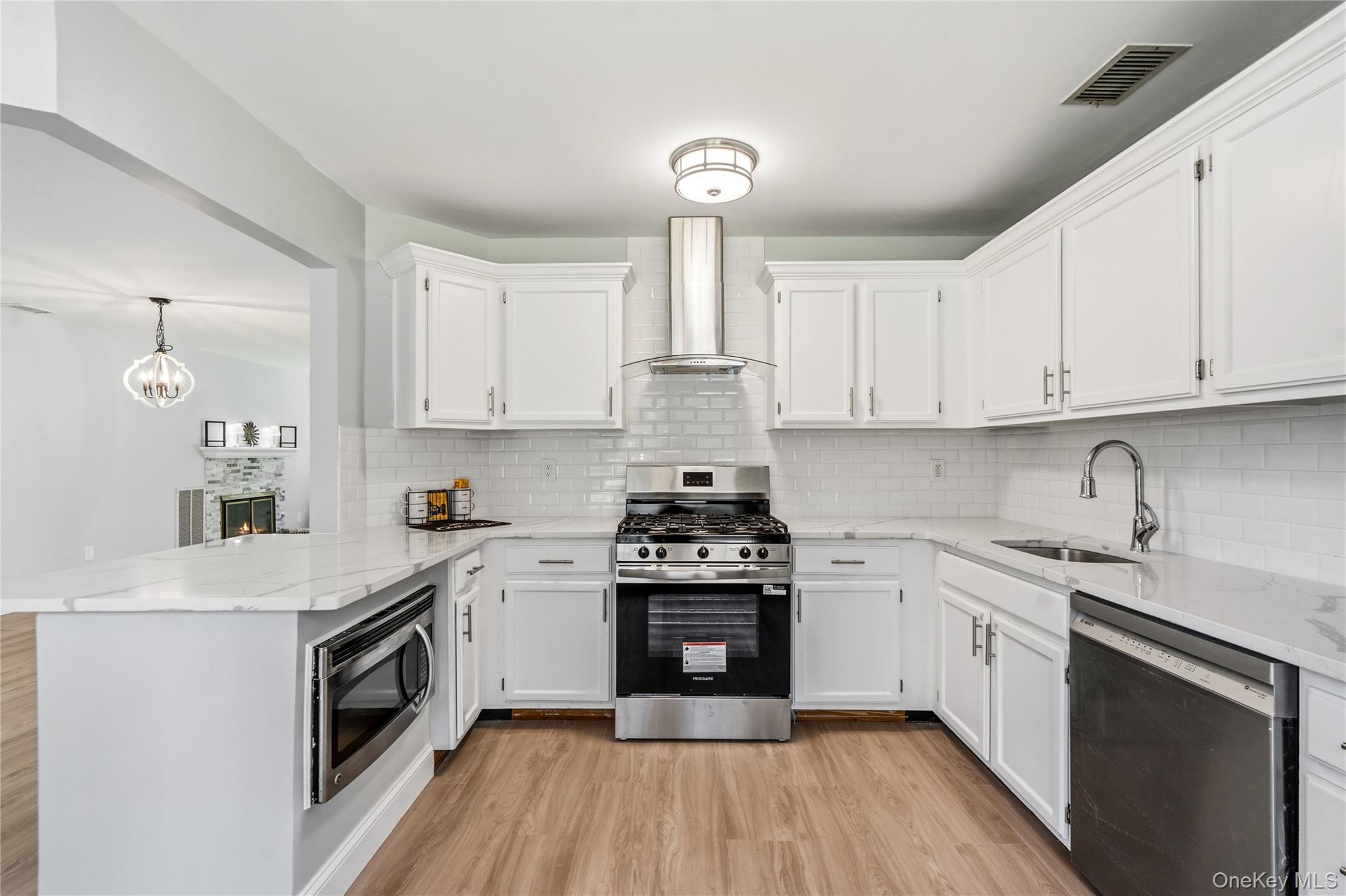 3 Deer Path Property Photo 15
