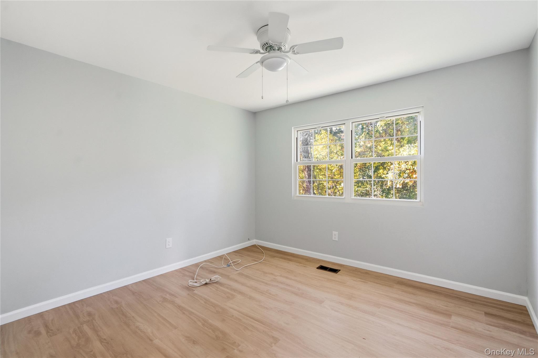 3 Deer Path Property Photo 33