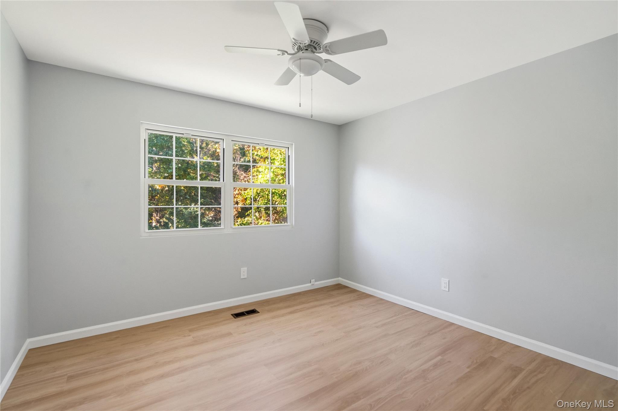3 Deer Path Property Photo 35