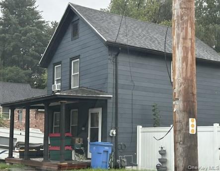 495 Wilbur Avenue Property Photo 2
