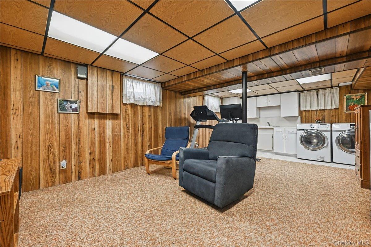 980 Washington Avenue Property Photo 30