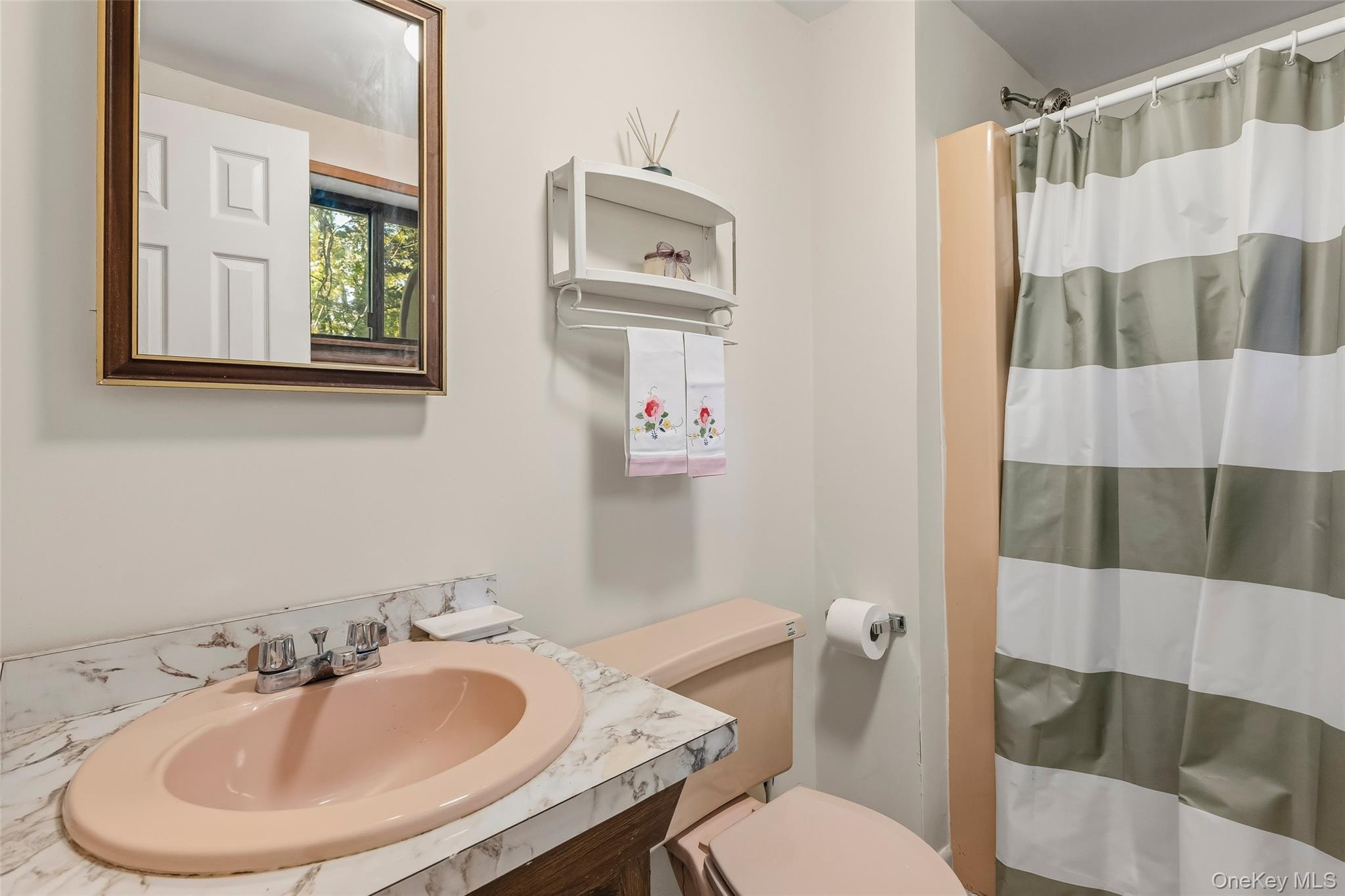 4 Amanda Court Property Photo 23