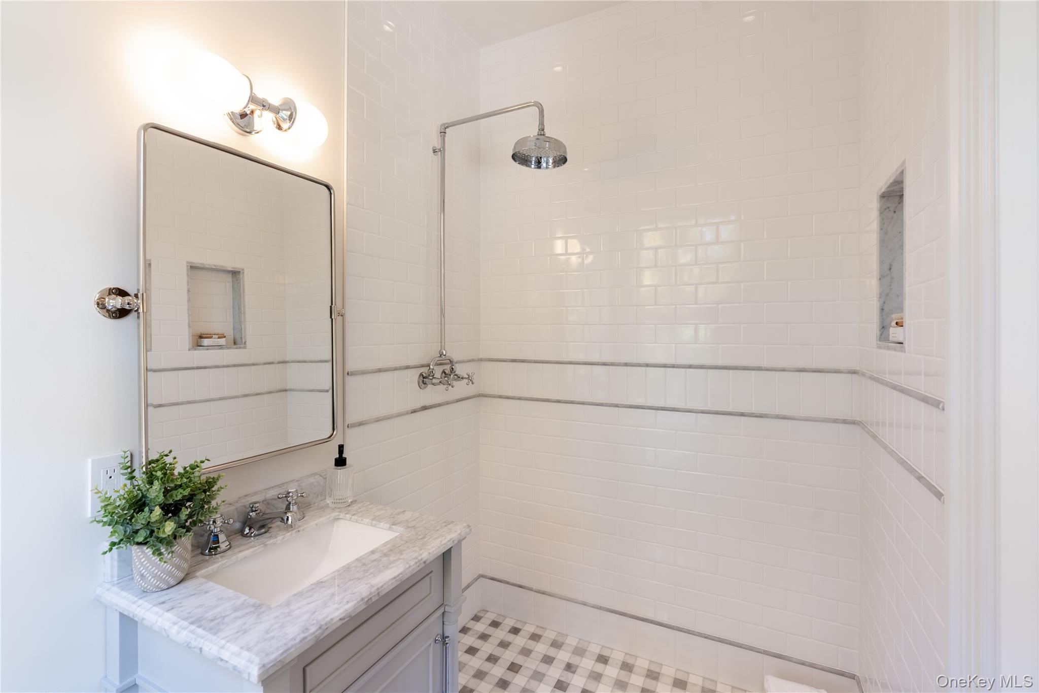 126 Mclain Street Property Photo 27