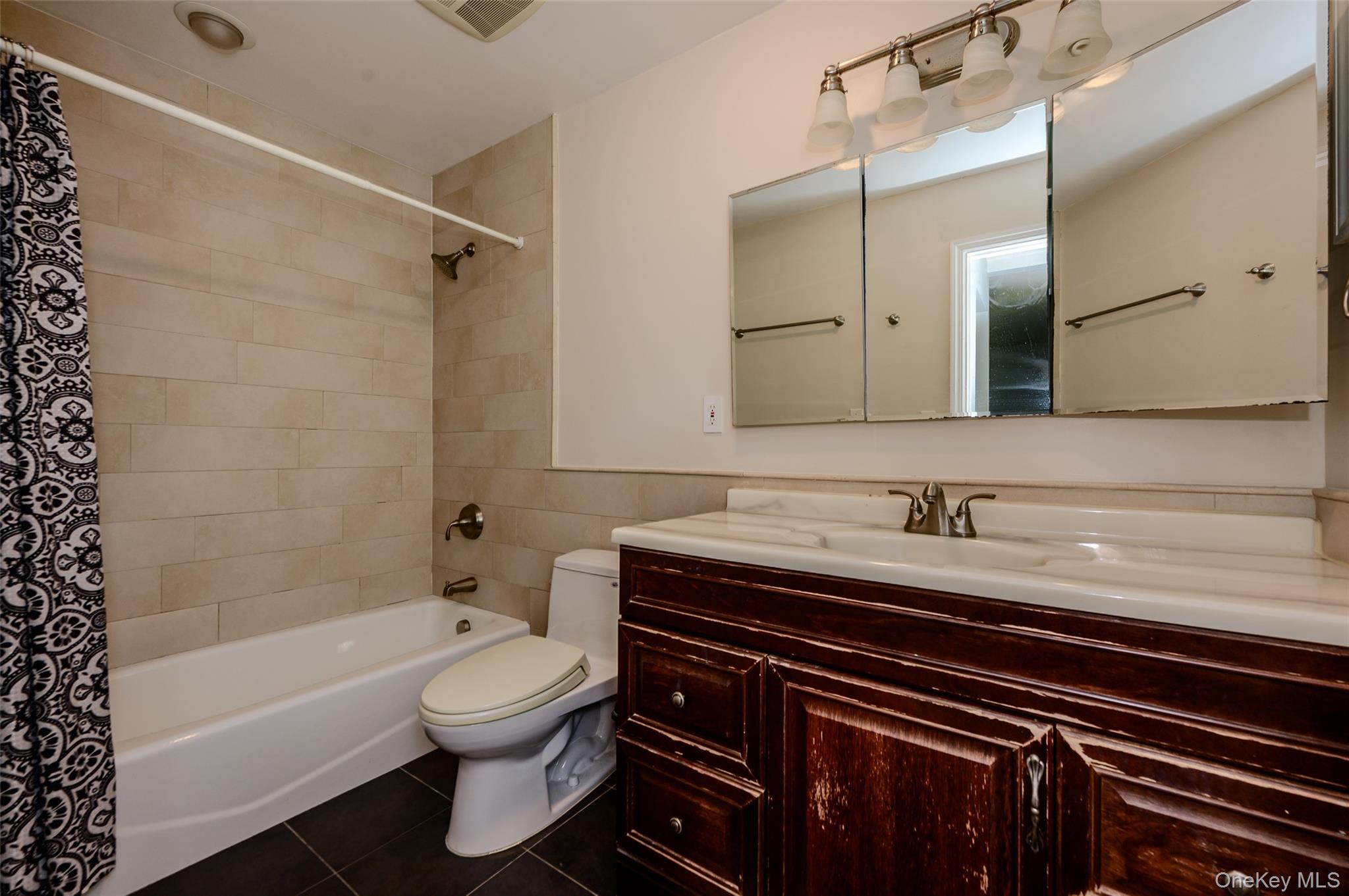 559 Leheigh Lane Property Photo 14