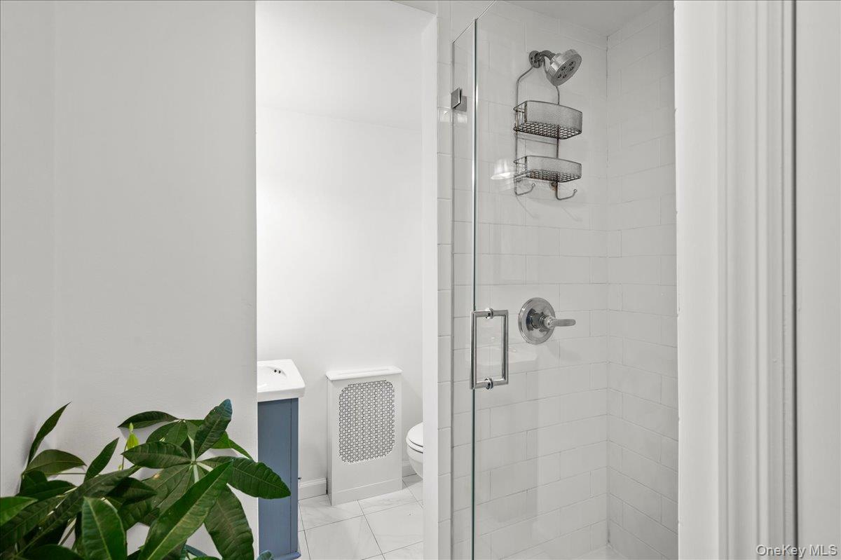 46 Robins Road Property Photo 11