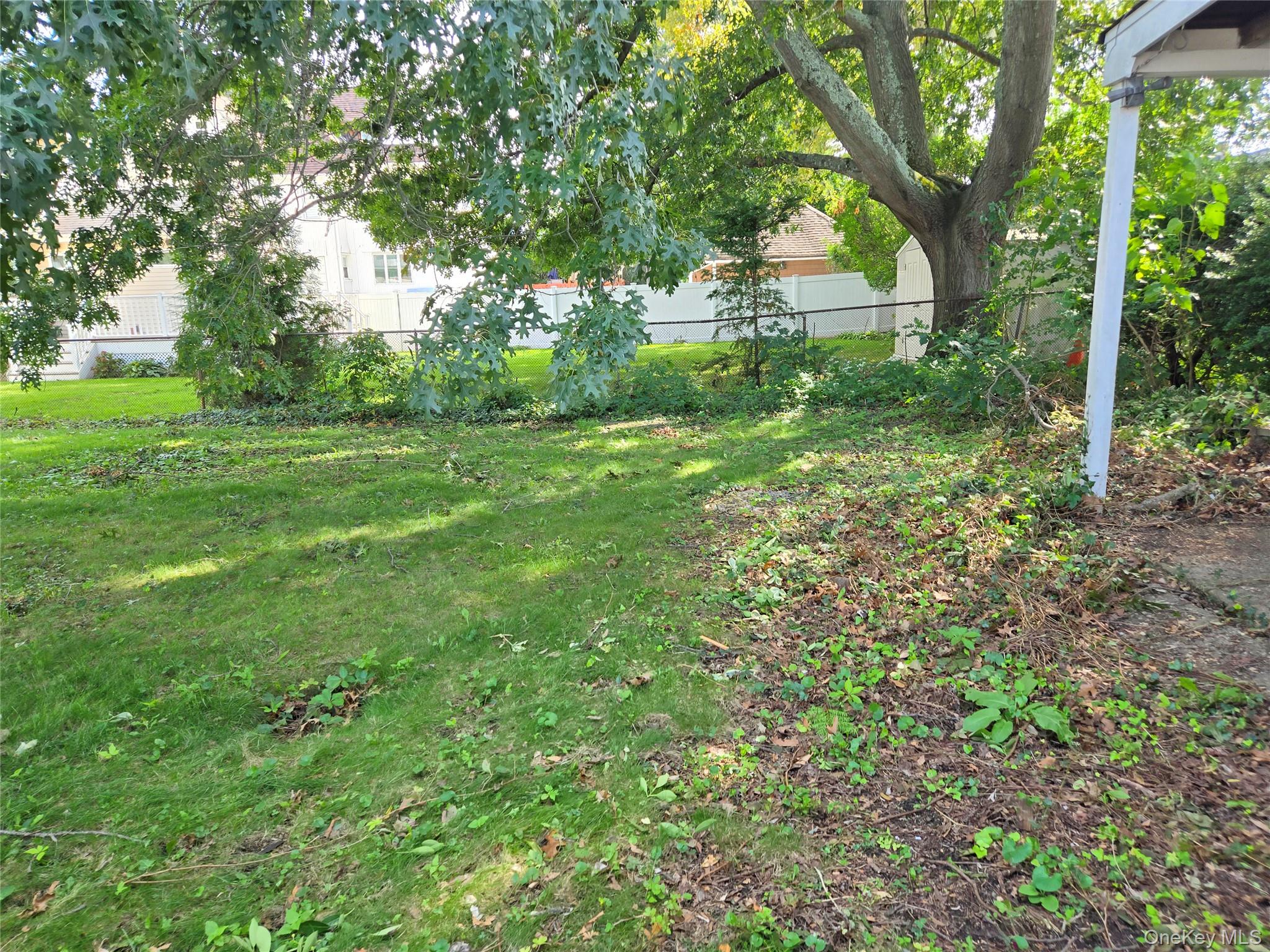 302 Locust Avenue Property Photo 9