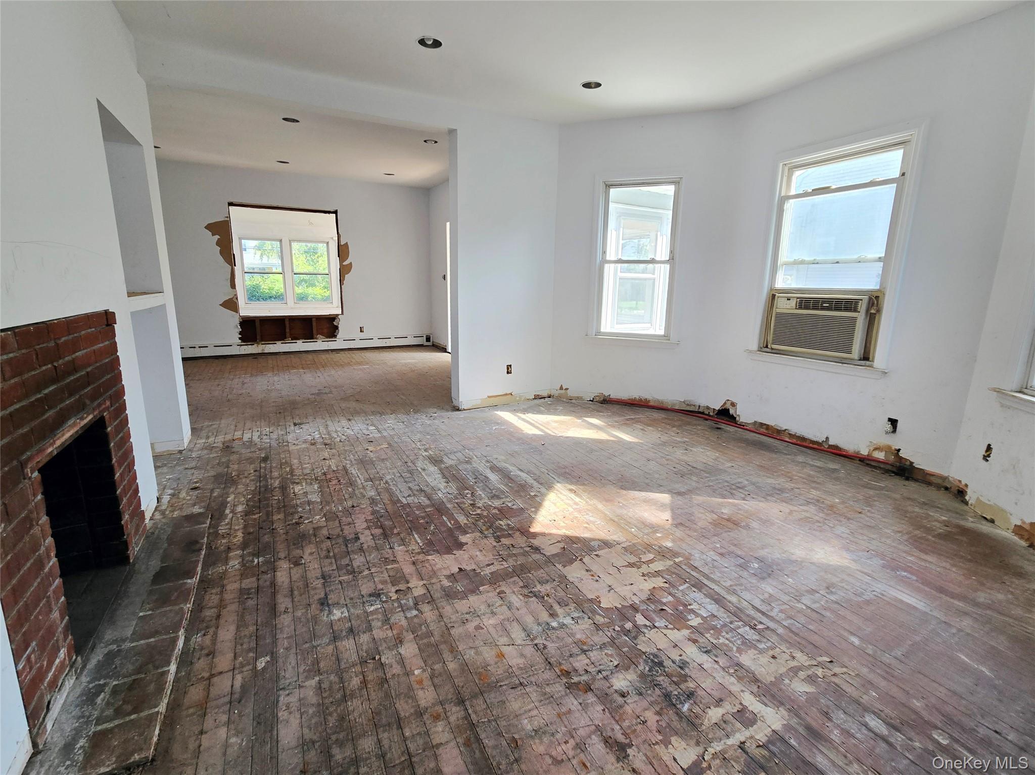 302 Locust Avenue Property Photo 23