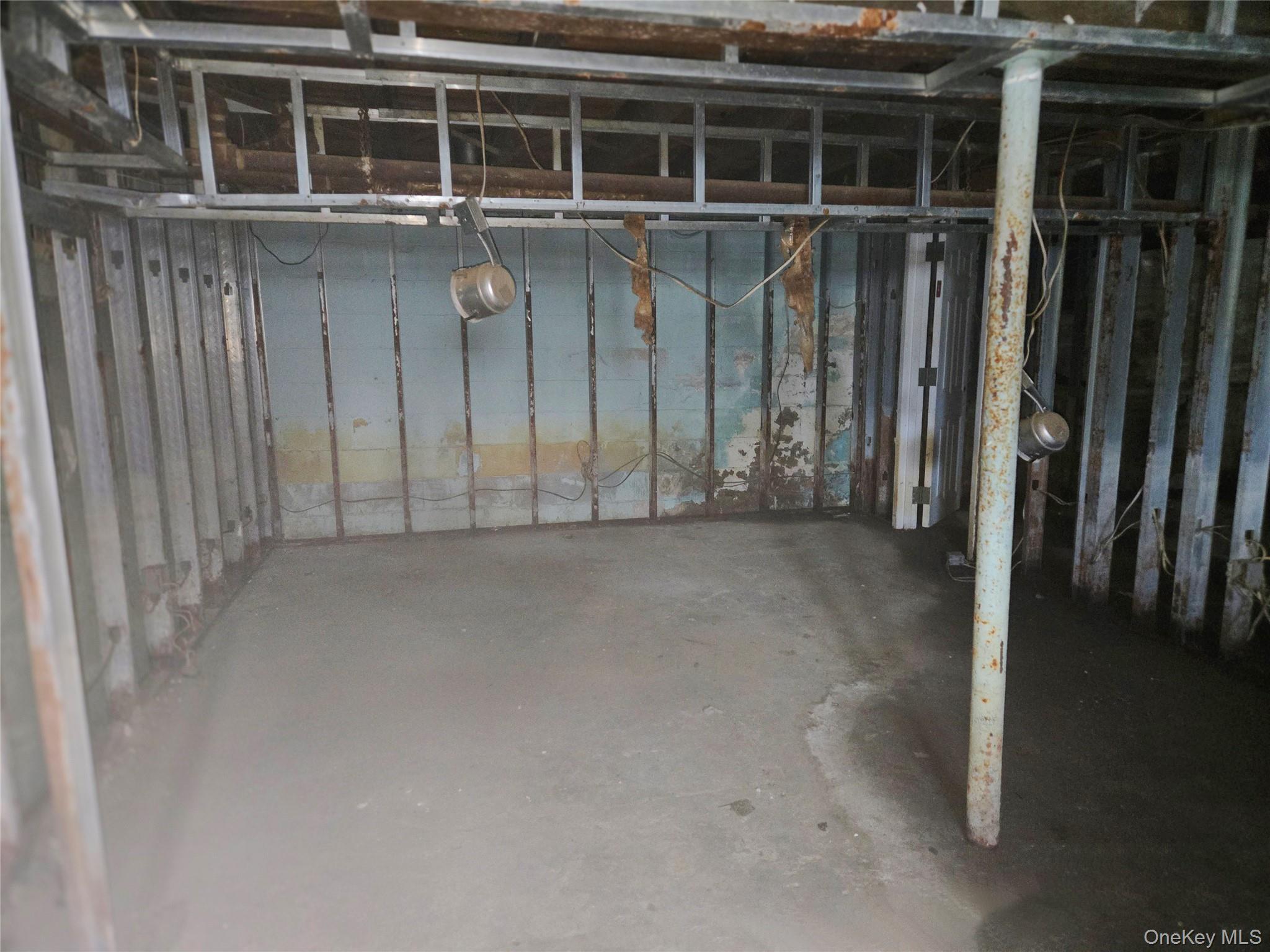 302 Locust Avenue Property Photo 30