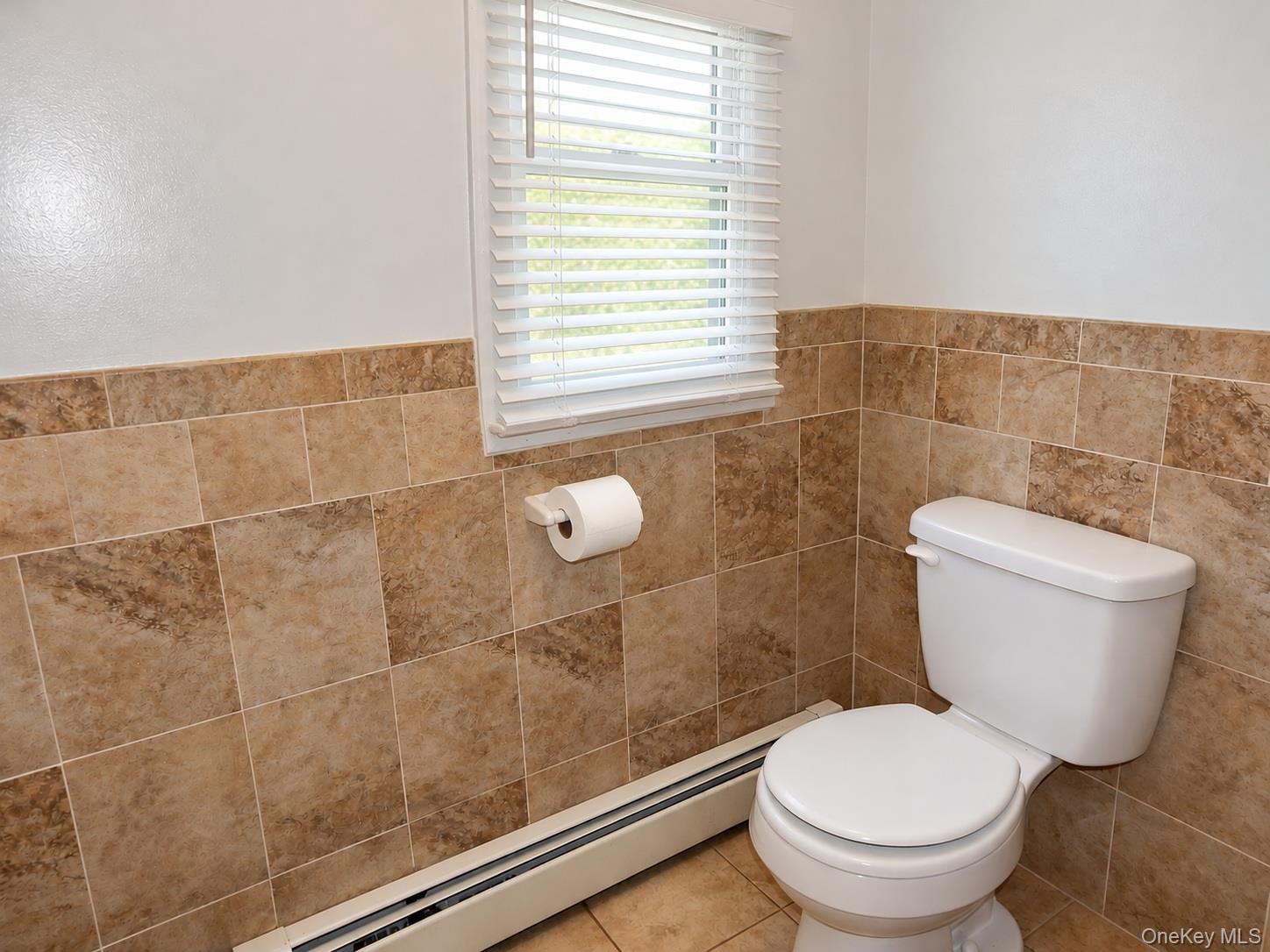 119 S Main Street B Property Photo 8