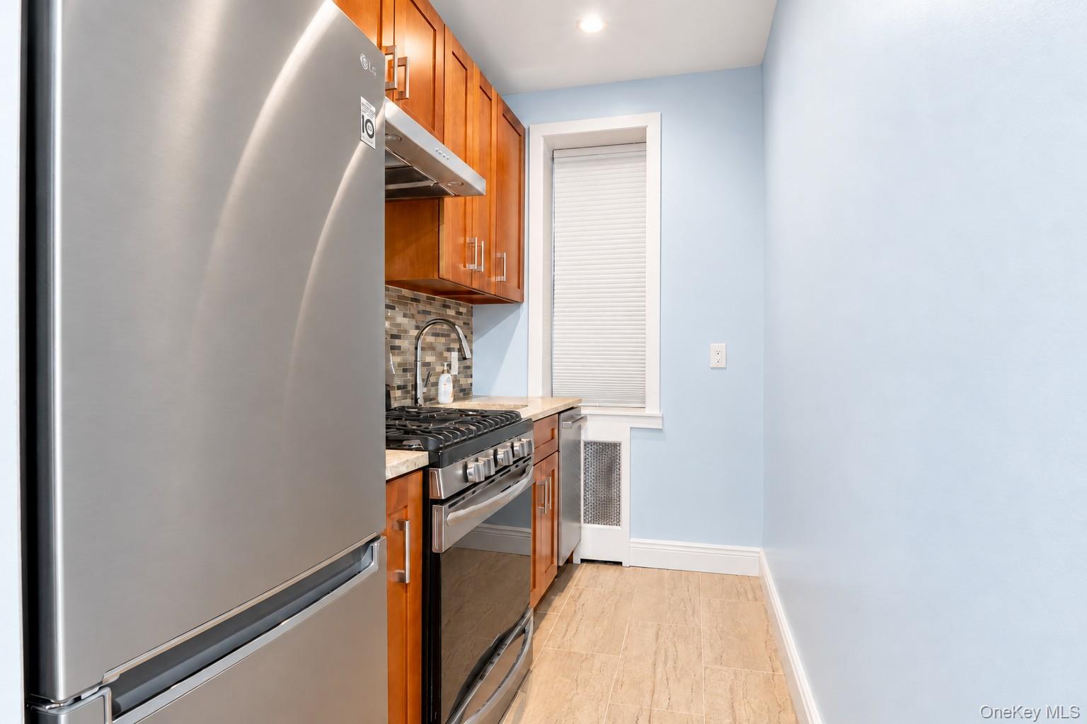 21 Barstow Road 1l Property Photo 7