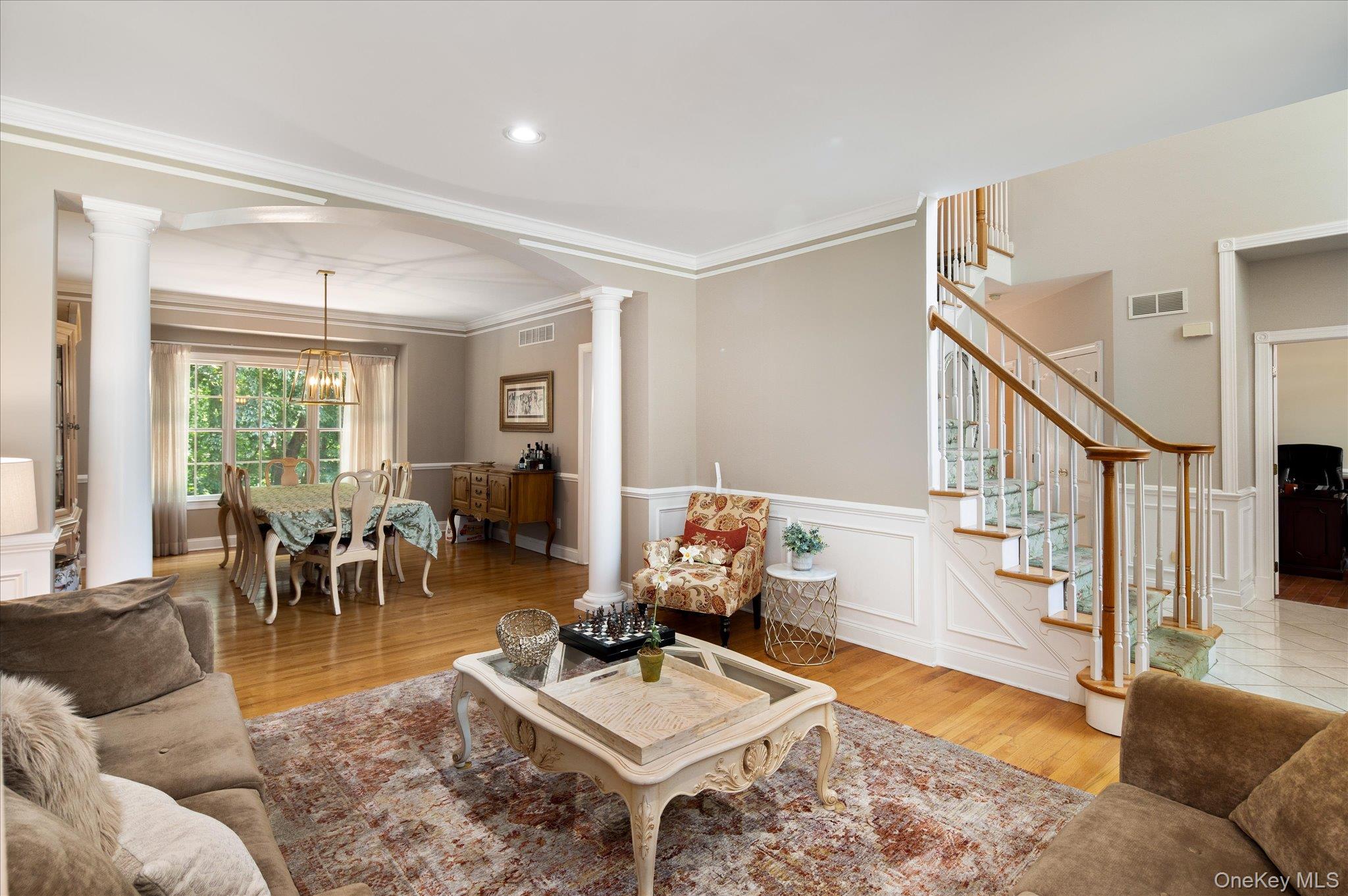 6 Theal Court Property Photo 18