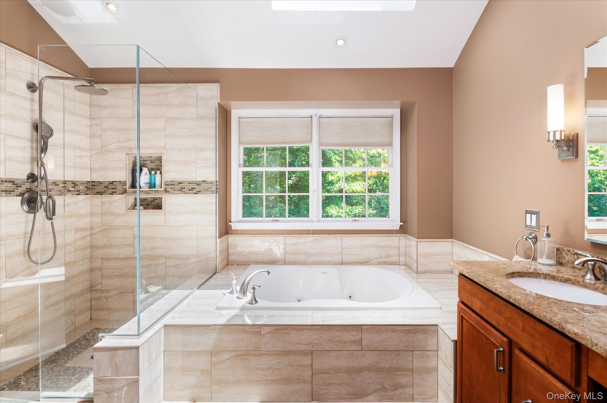 6 Theal Court Property Photo 27