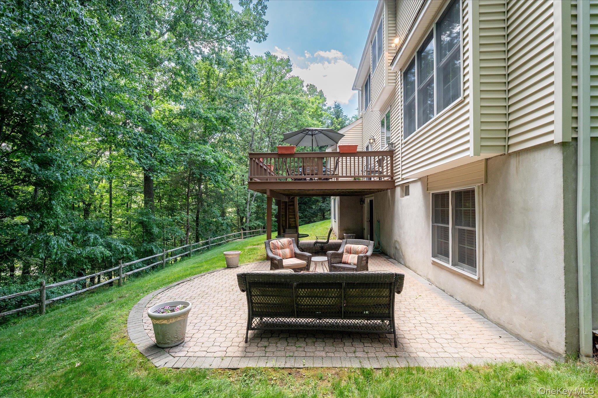 6 Theal Court Property Photo 44