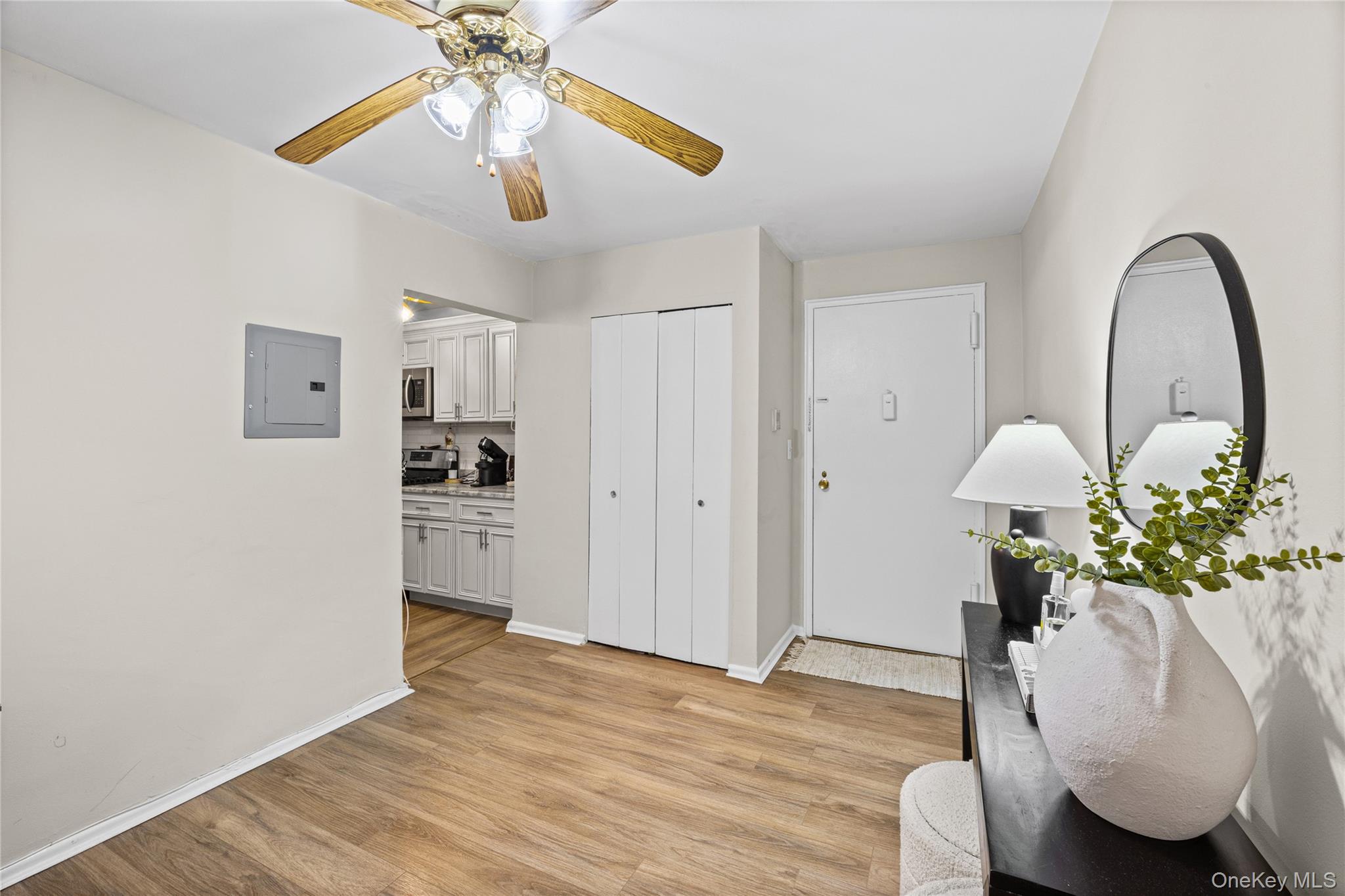1 Birchwood Court 1b Property Photo 8