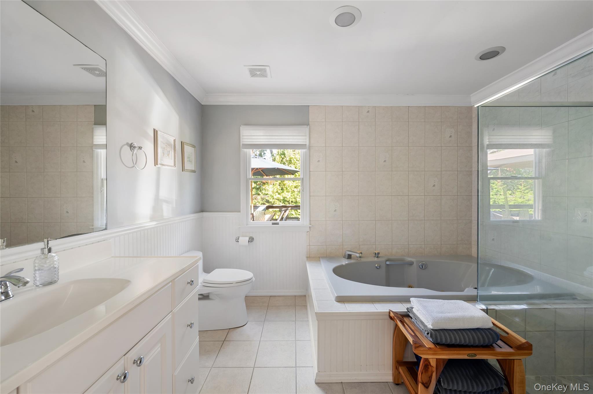 190a Wakeman Road A Property Photo 11