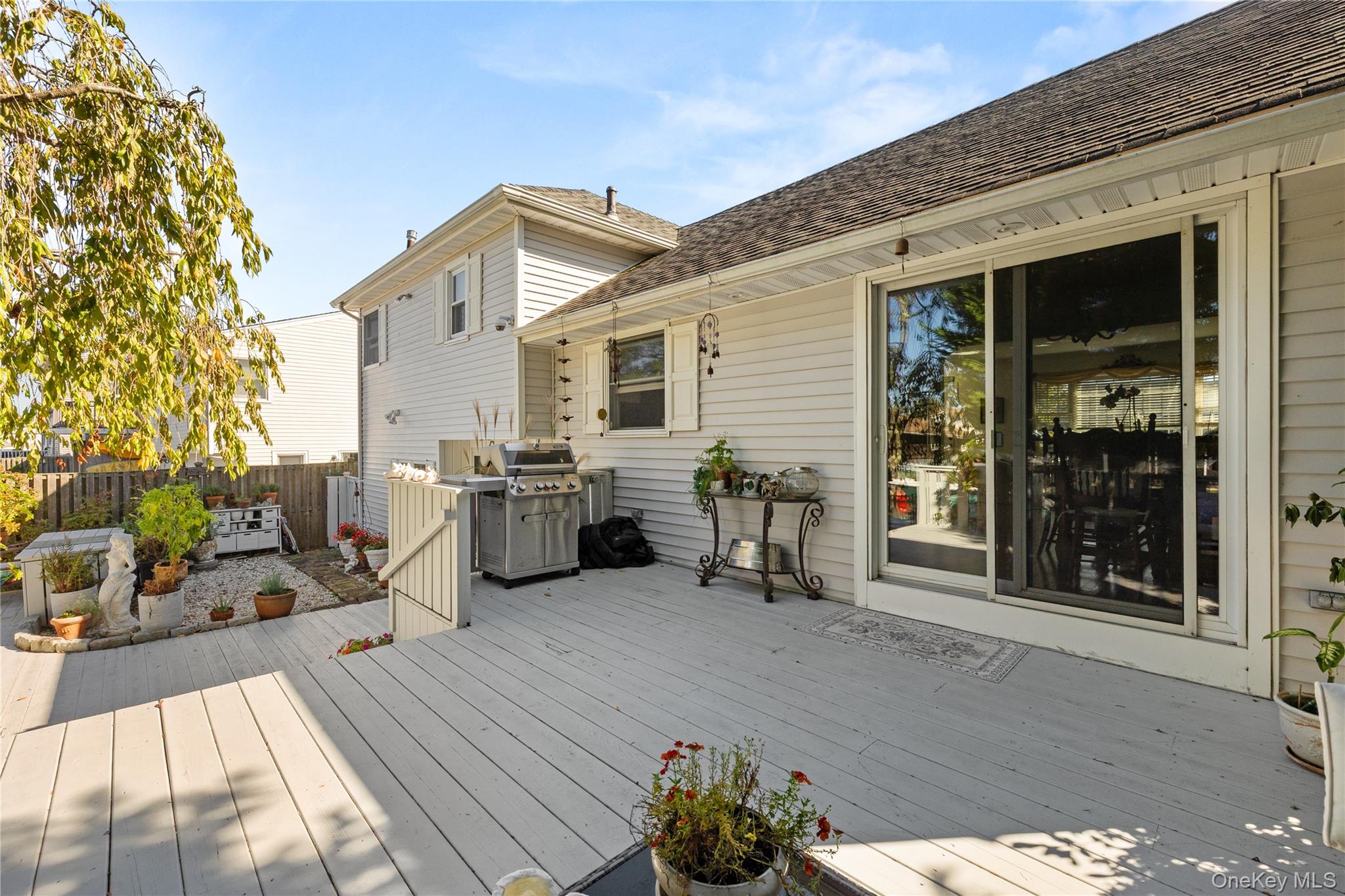 3 Lewis Circle Property Photo 19
