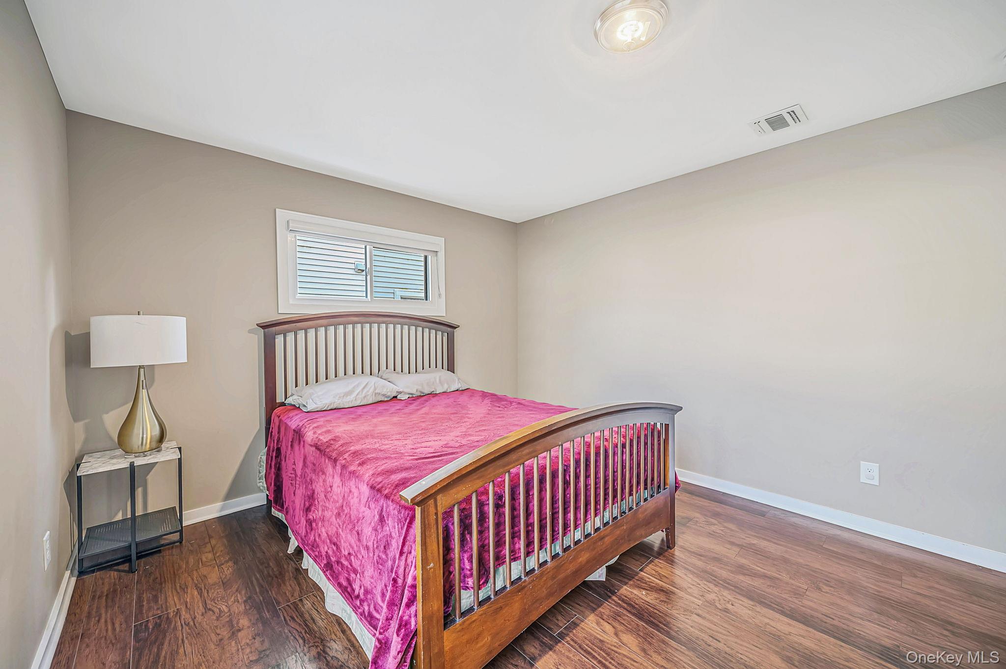 354 Seaford Avenue Property Photo 13