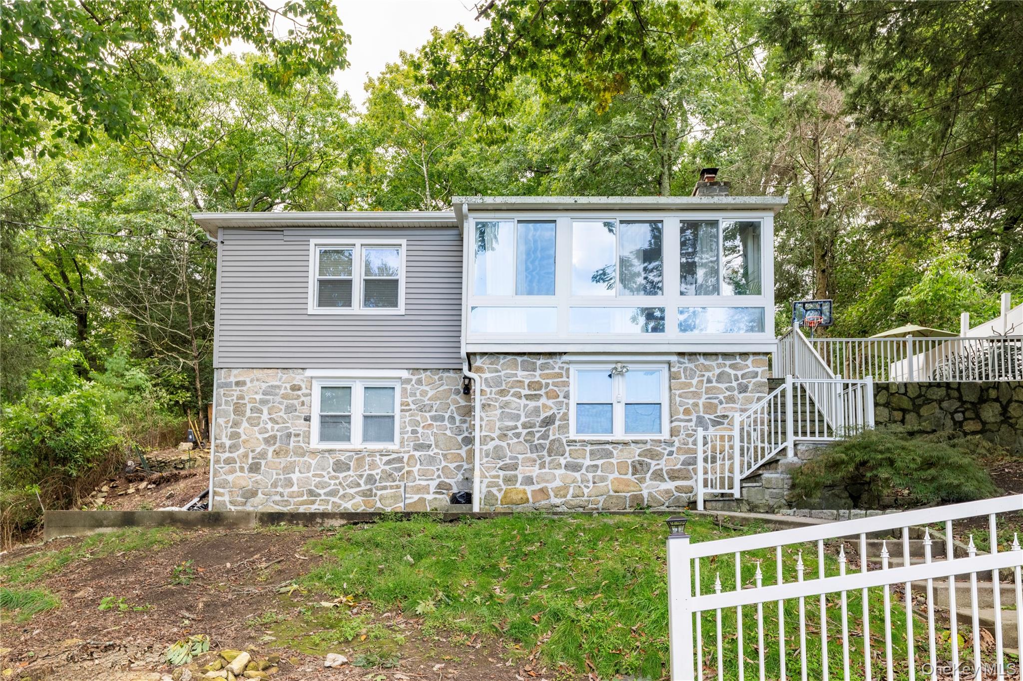 718 Hill Drive Property Photo 18