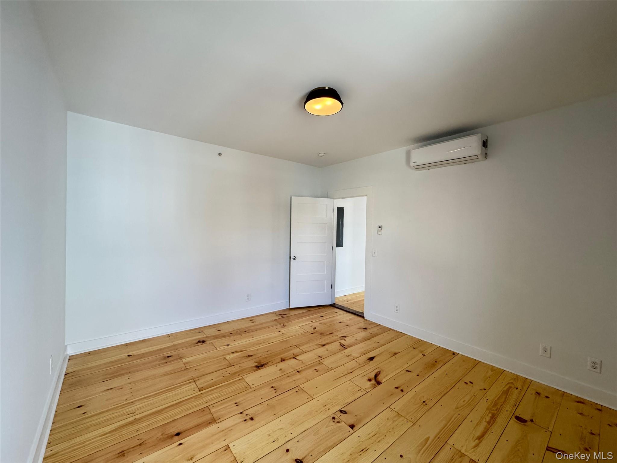 47 Lander Street Property Photo 13