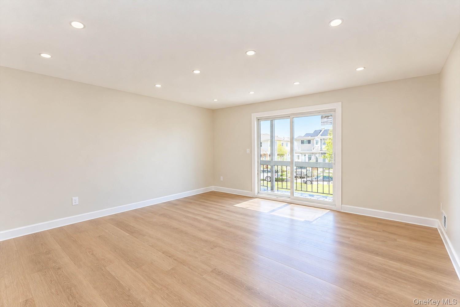 6 Amador Street Property Photo 9