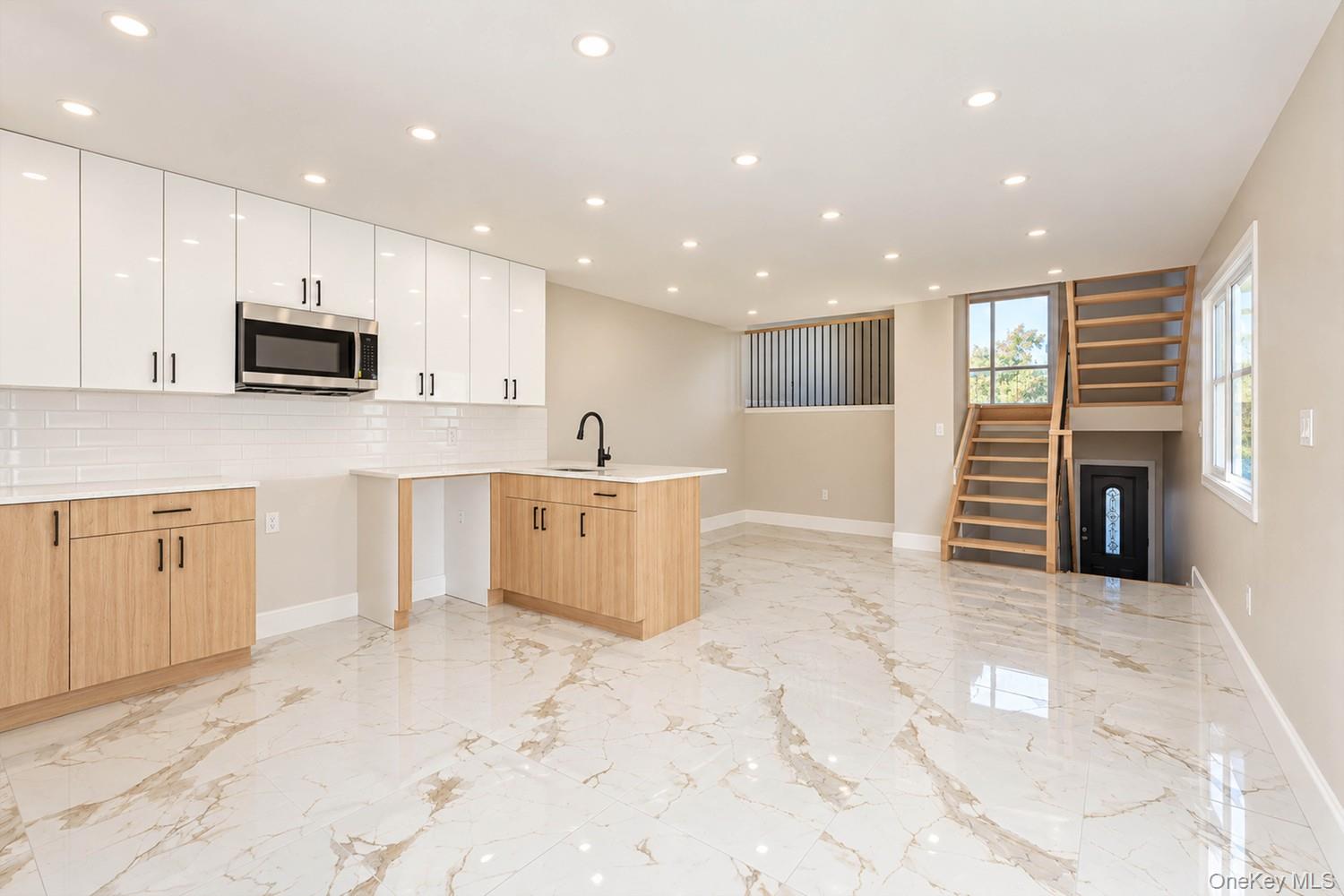 6 Amador Street Property Photo 11