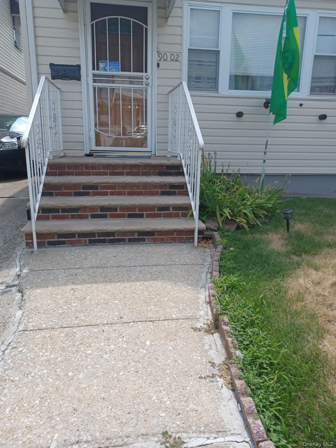90-02 202nd Street Property Photo 6