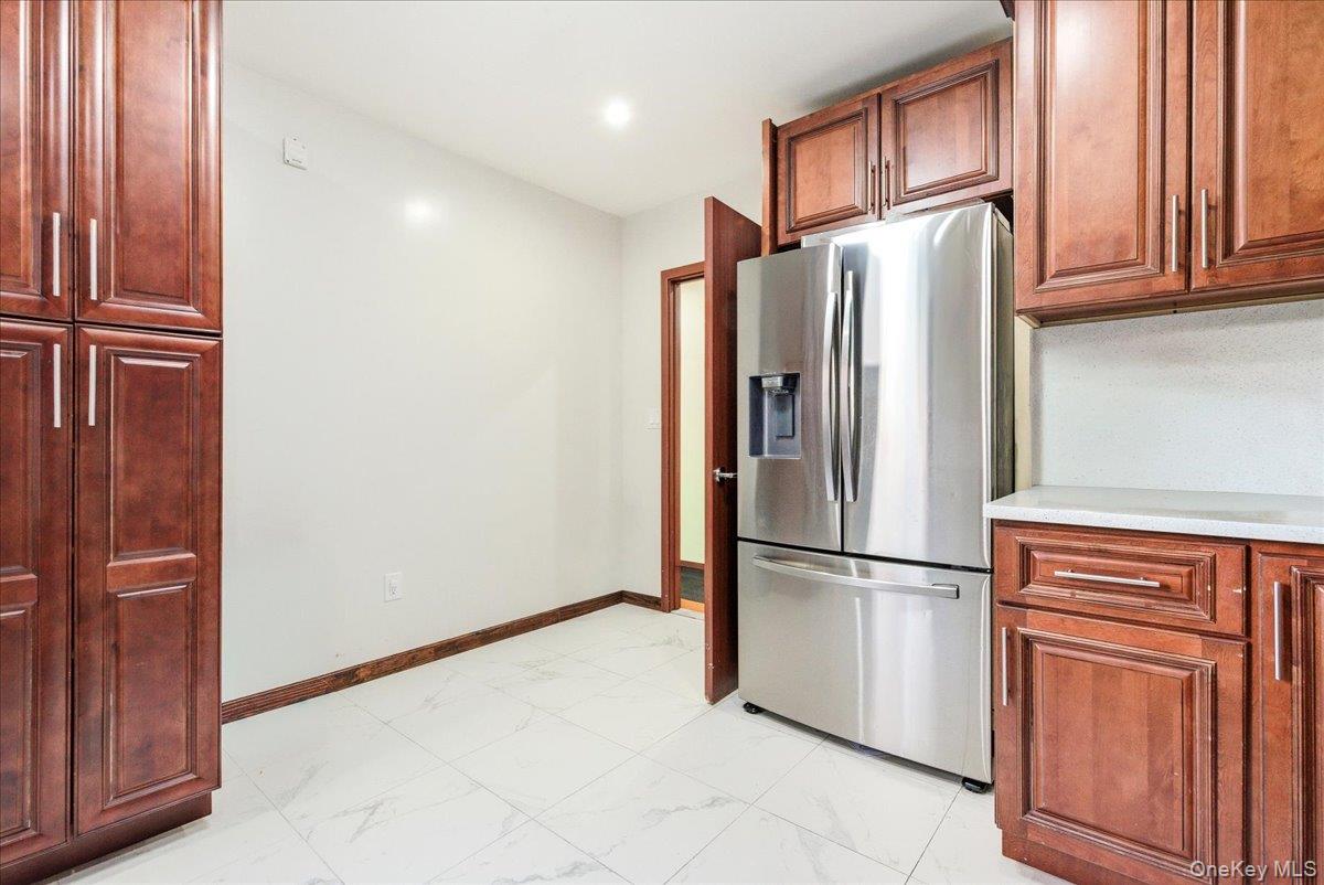 83-80 118th Street 4a Property Photo 6