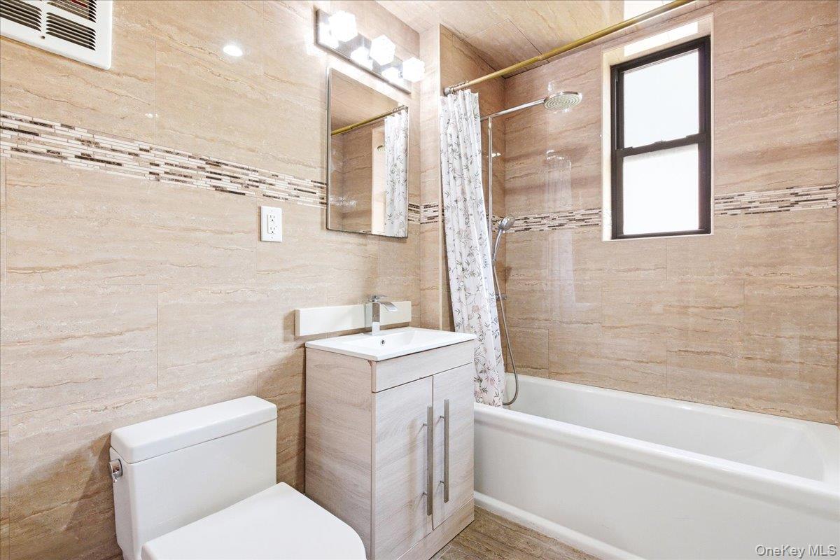 83-80 118th Street 4a Property Photo 24