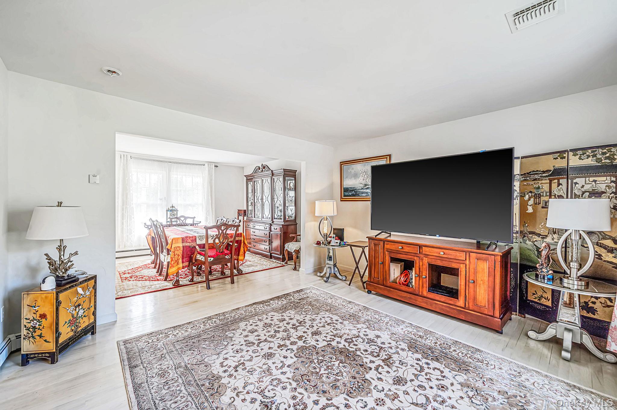 13 Glenmore Avenue Property Photo 12