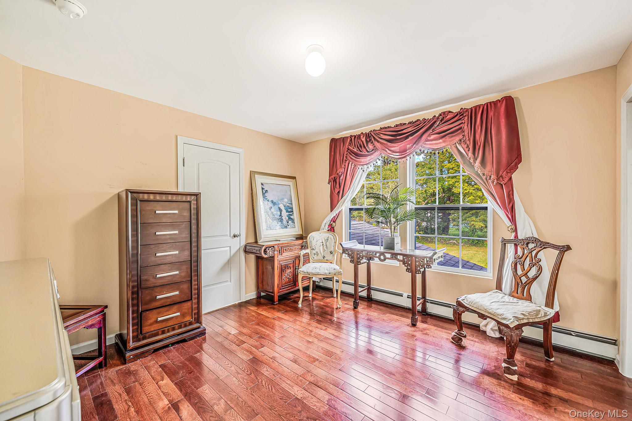 13 Glenmore Avenue Property Photo 28