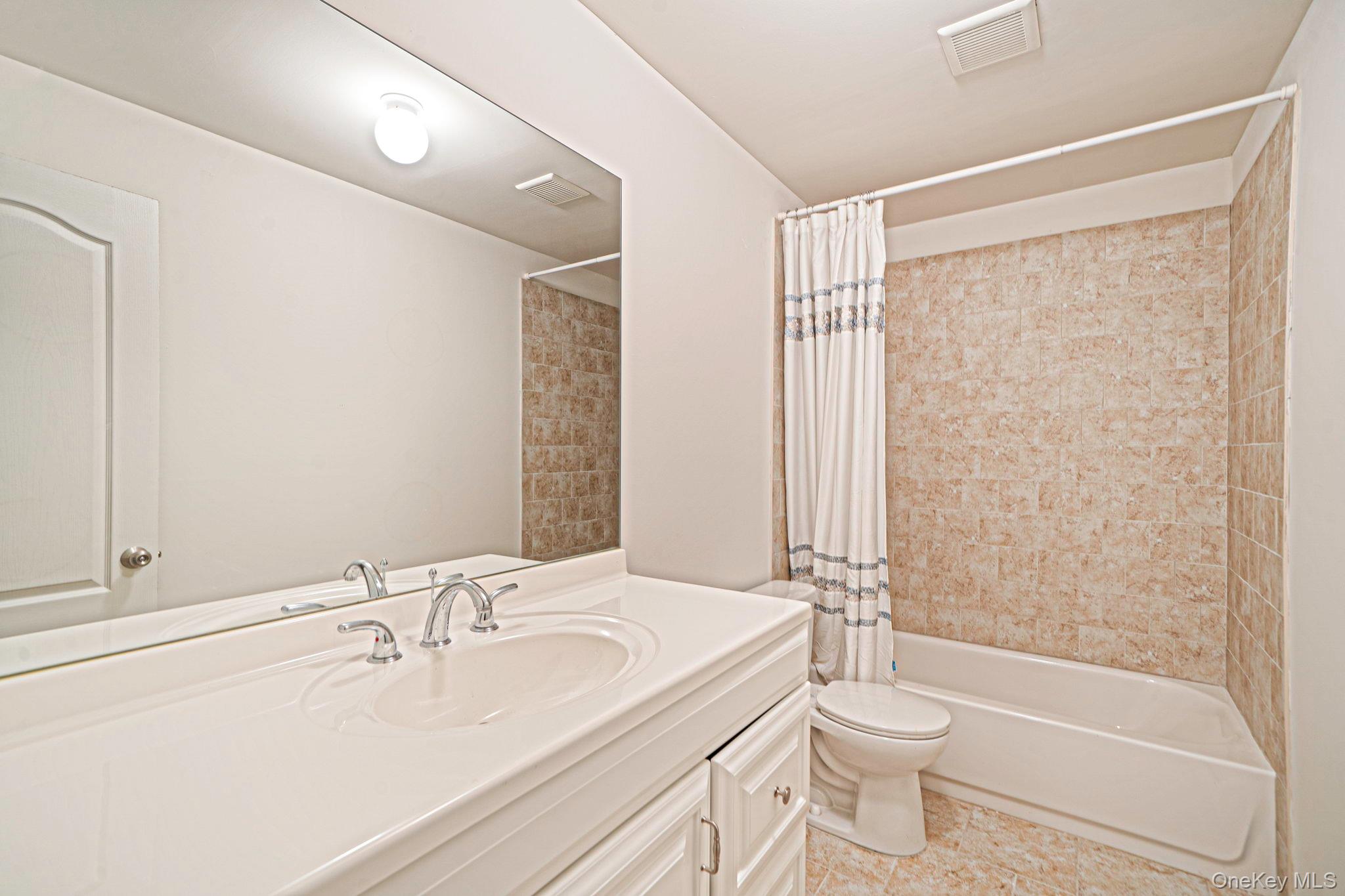 13 Glenmore Avenue Property Photo 41