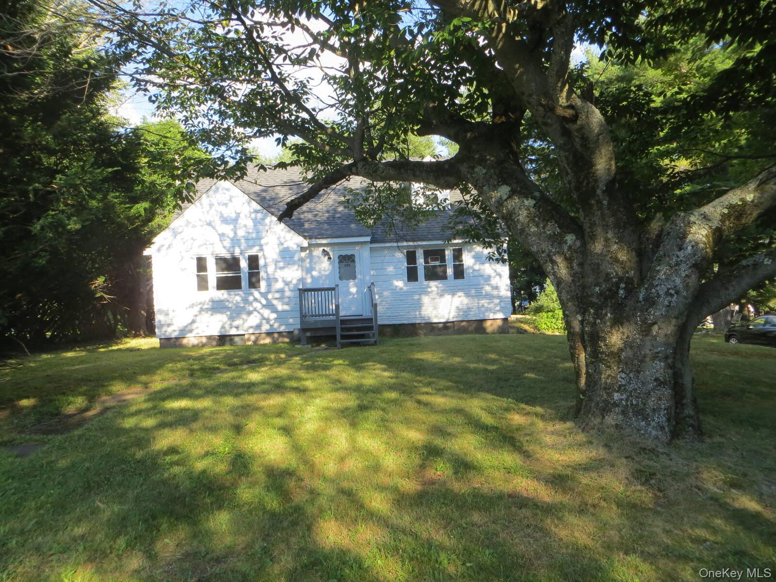105 Wood Avenue Property Photo 1