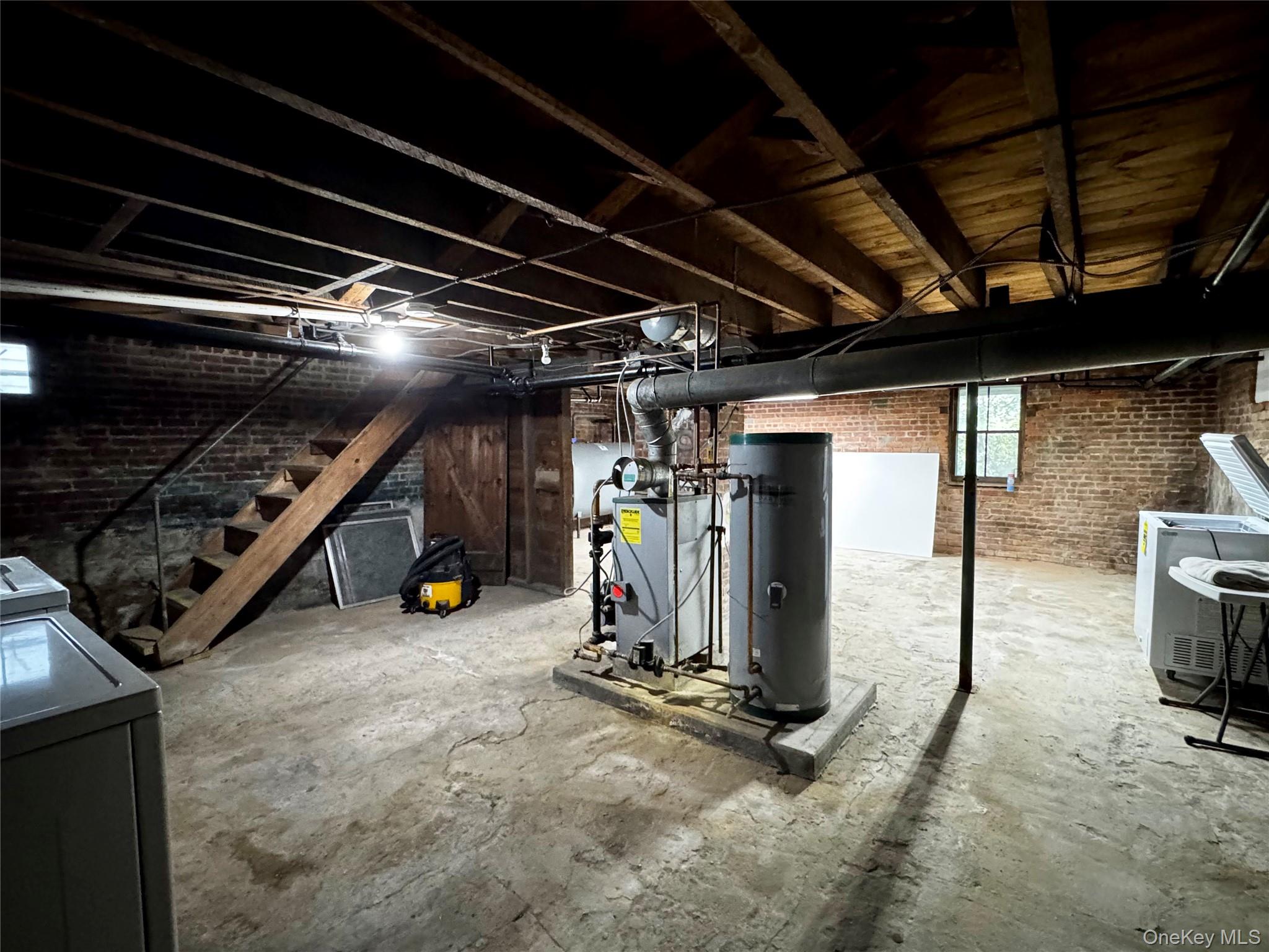 81 New Street Property Photo 38