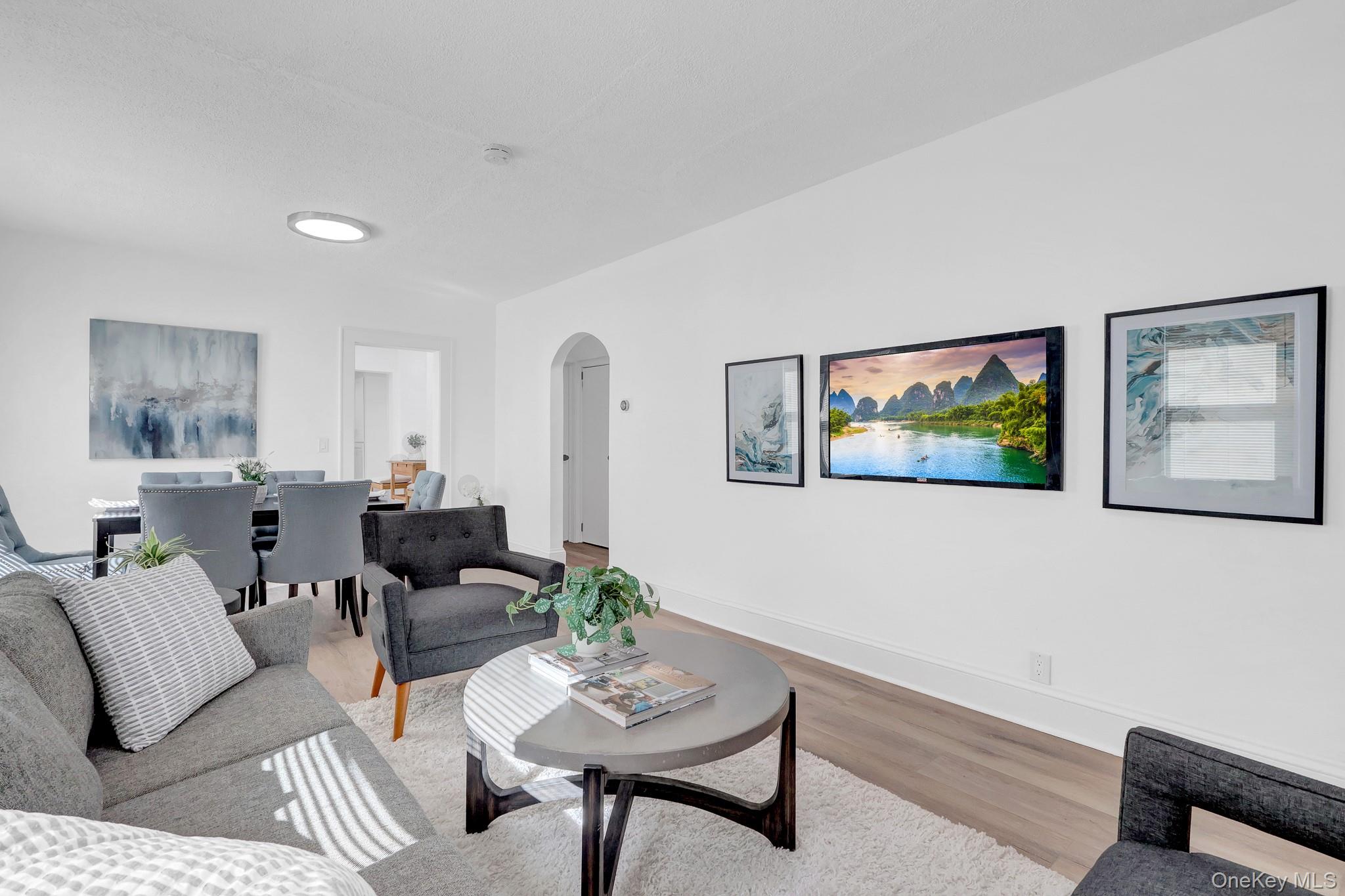 5 2nd Place Property Photo 1