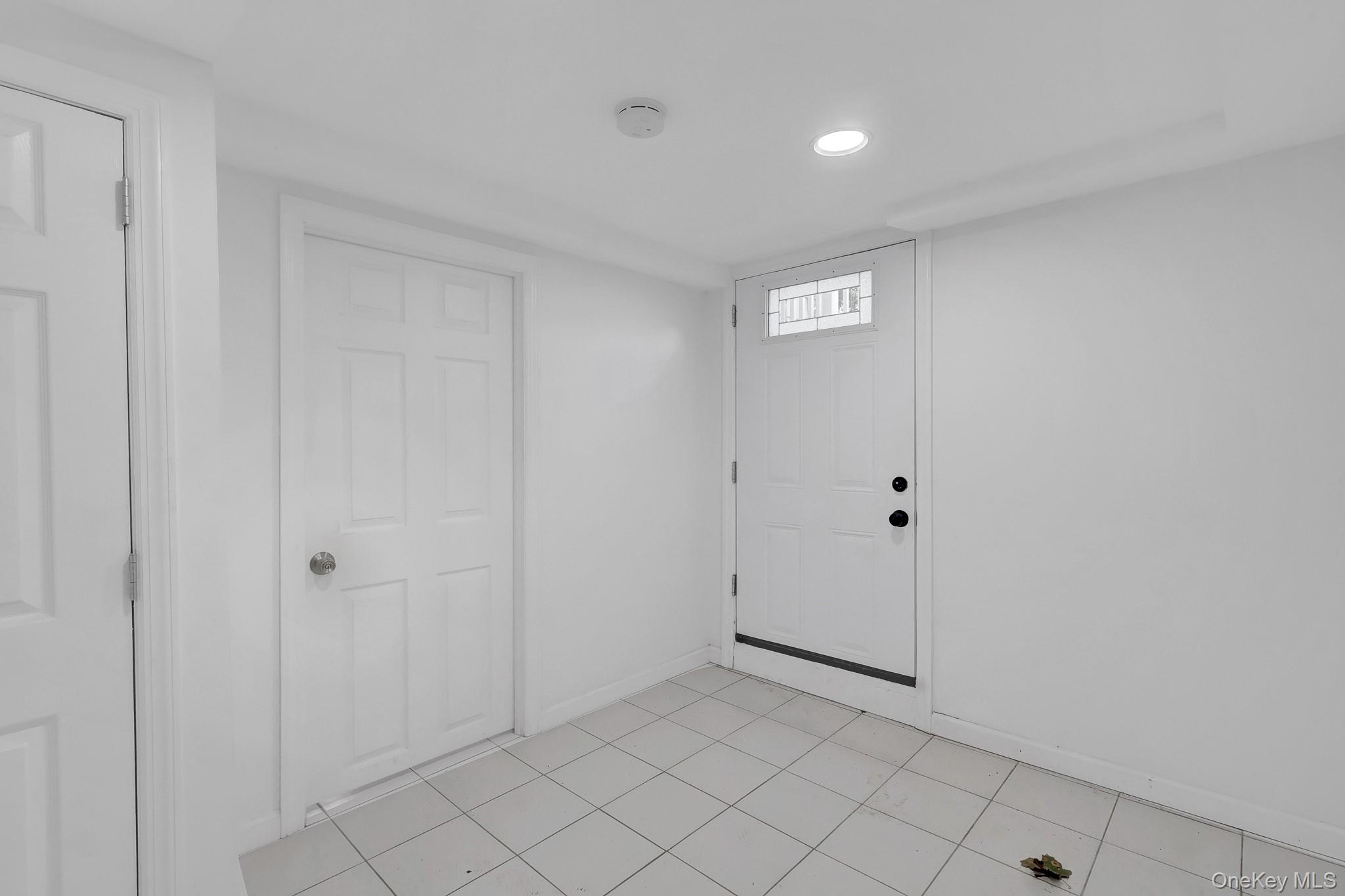 5 2nd Place Property Photo 17