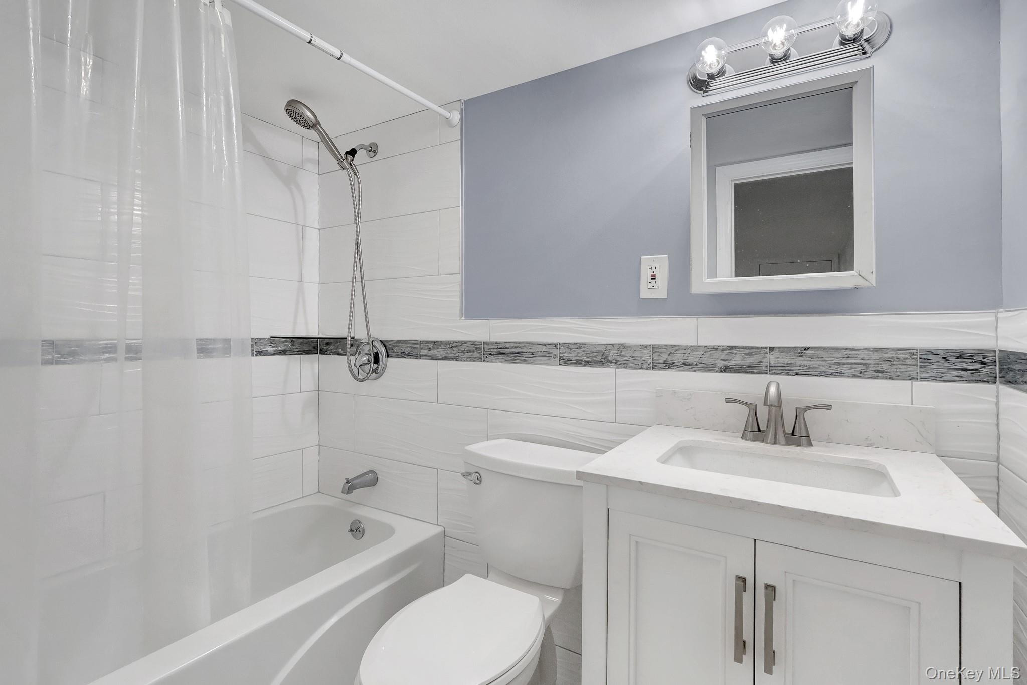 5 2nd Place Property Photo 23
