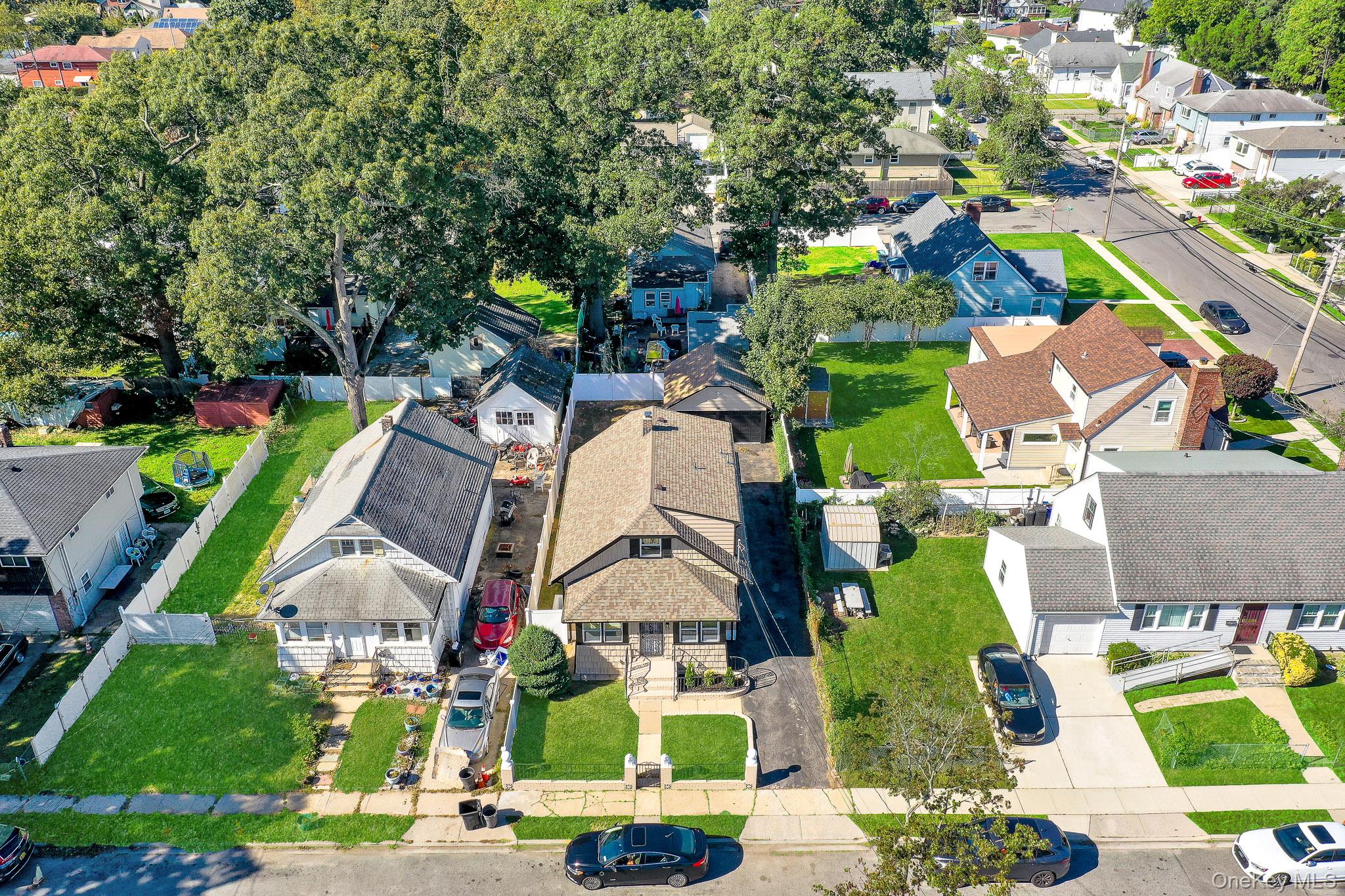 5 2nd Place Property Photo 29