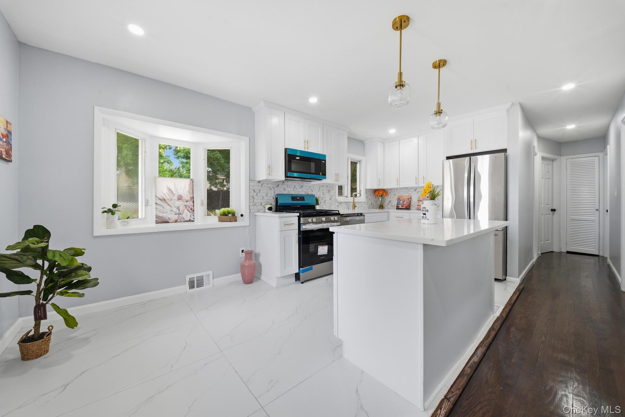 5 Robin Road Property Photo 8