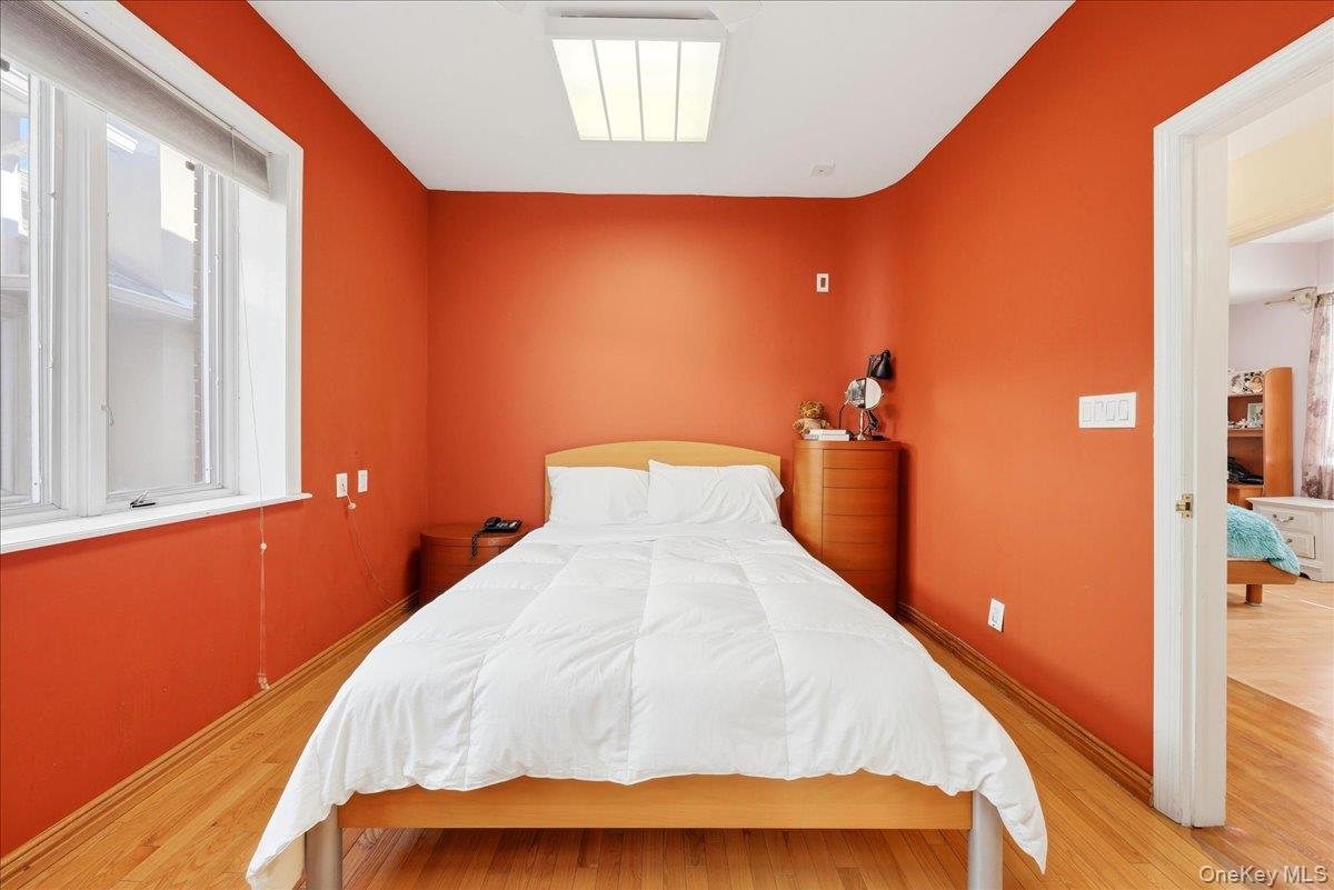 3828 Bedford Avenue Property Photo 14