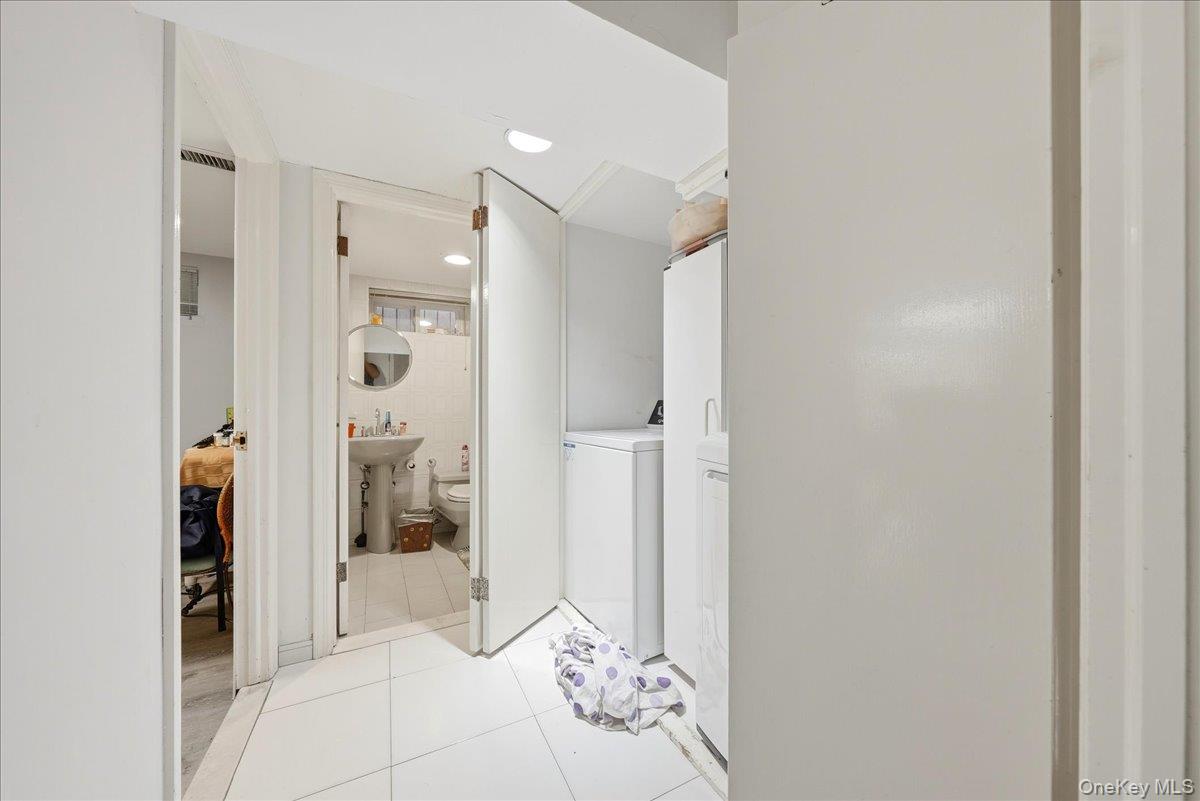 3828 Bedford Avenue Property Photo 35