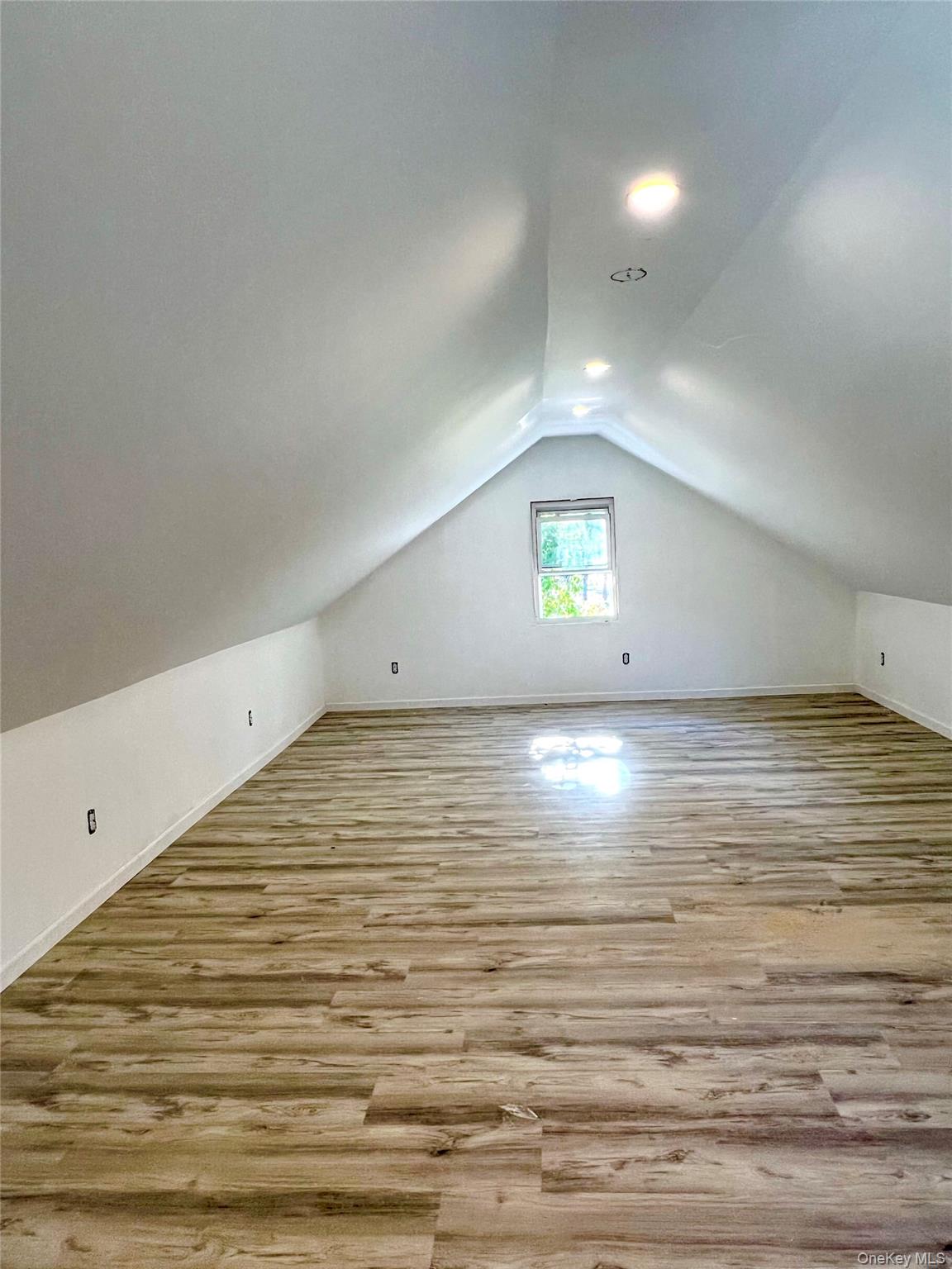 103 Fairfax Avenue Property Photo 15
