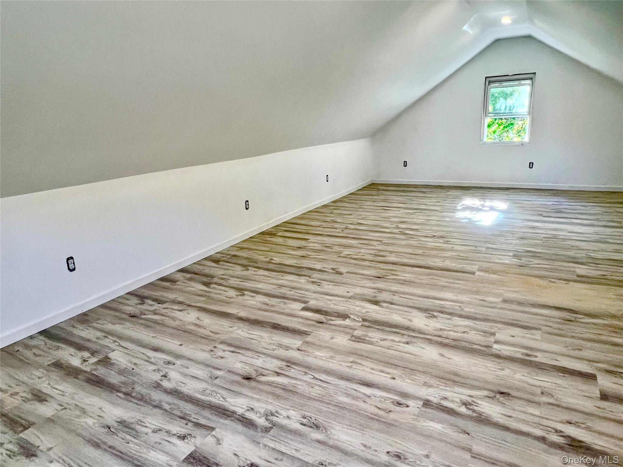 103 Fairfax Avenue Property Photo 16