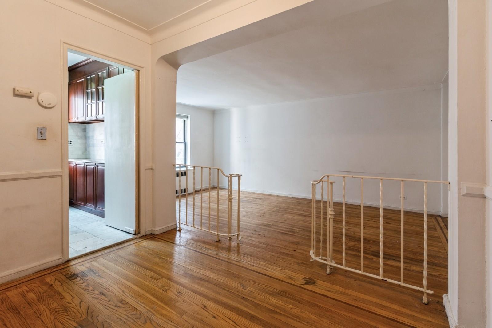 405 W 57th Street 4c Property Photo 4