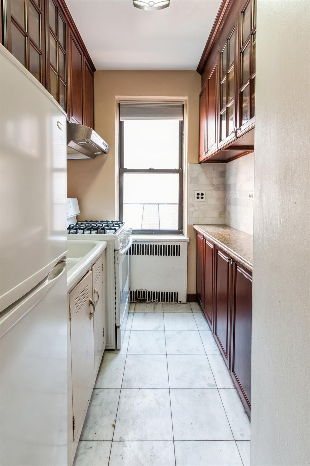 405 W 57th Street 4c Property Photo 15