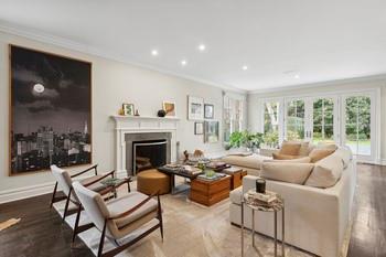 97 Pelletreau Street Property Photo 4