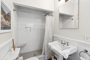 97 Pelletreau Street Property Photo 18