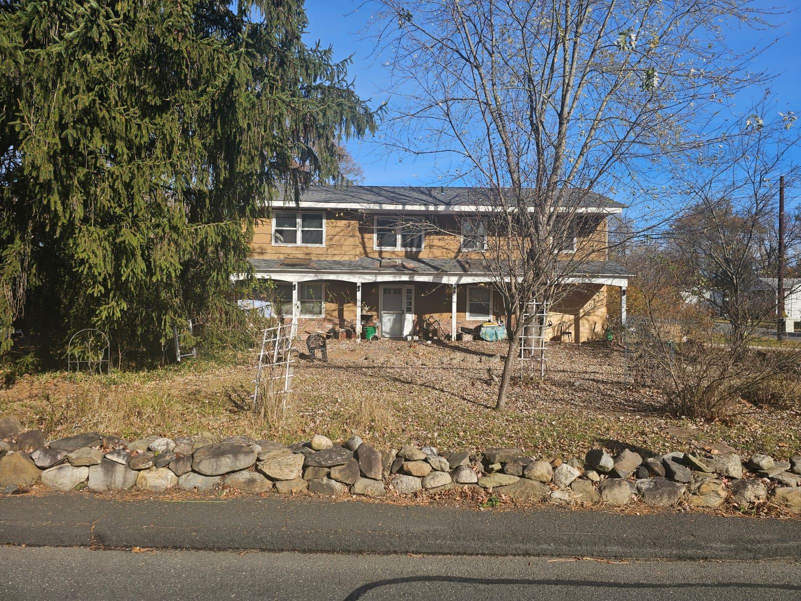 128 Laurel Road Property Photo 1