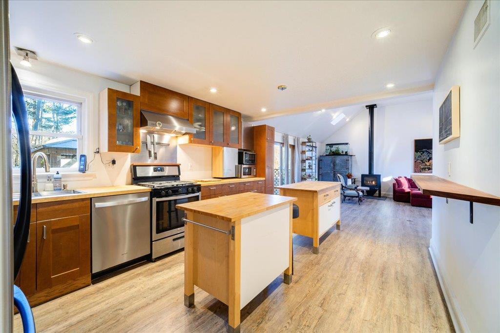 41 White Oaks Road Property Photo 6
