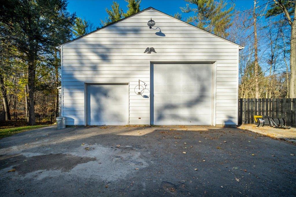 41 White Oaks Road Property Photo 26