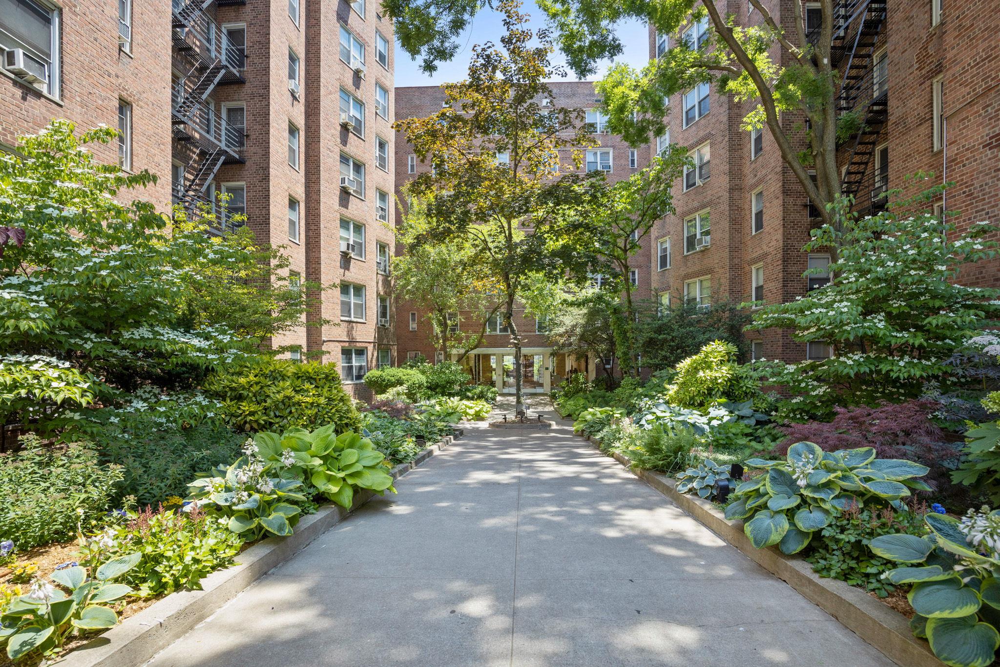 800 Grand Concourse 2b-s Property Photo 12